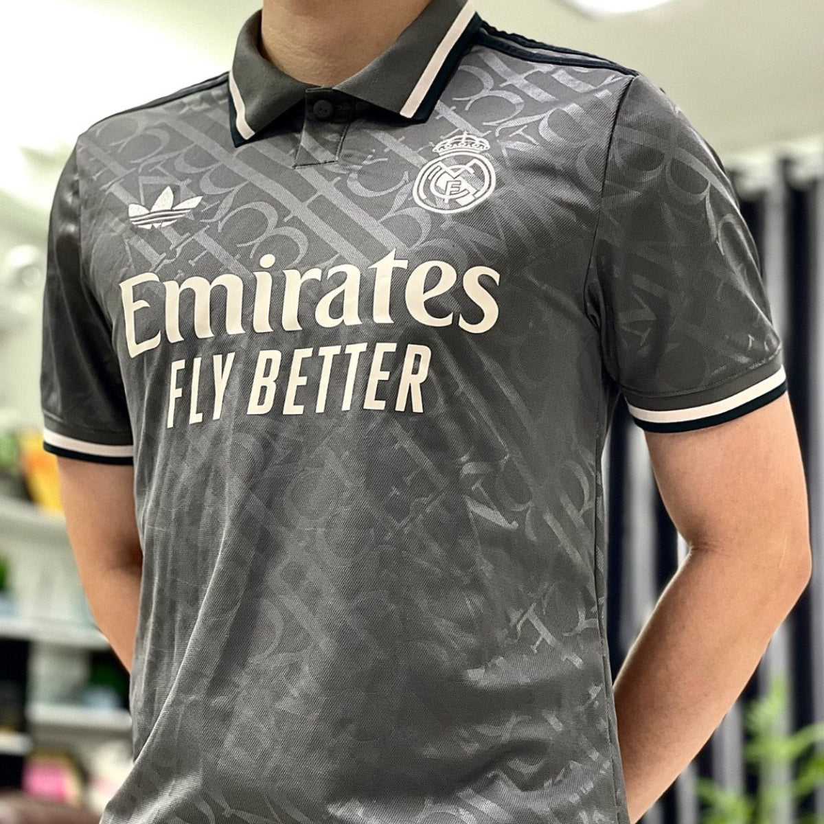 Maillot-Real-Madrid-Third-2024-2025-Noir