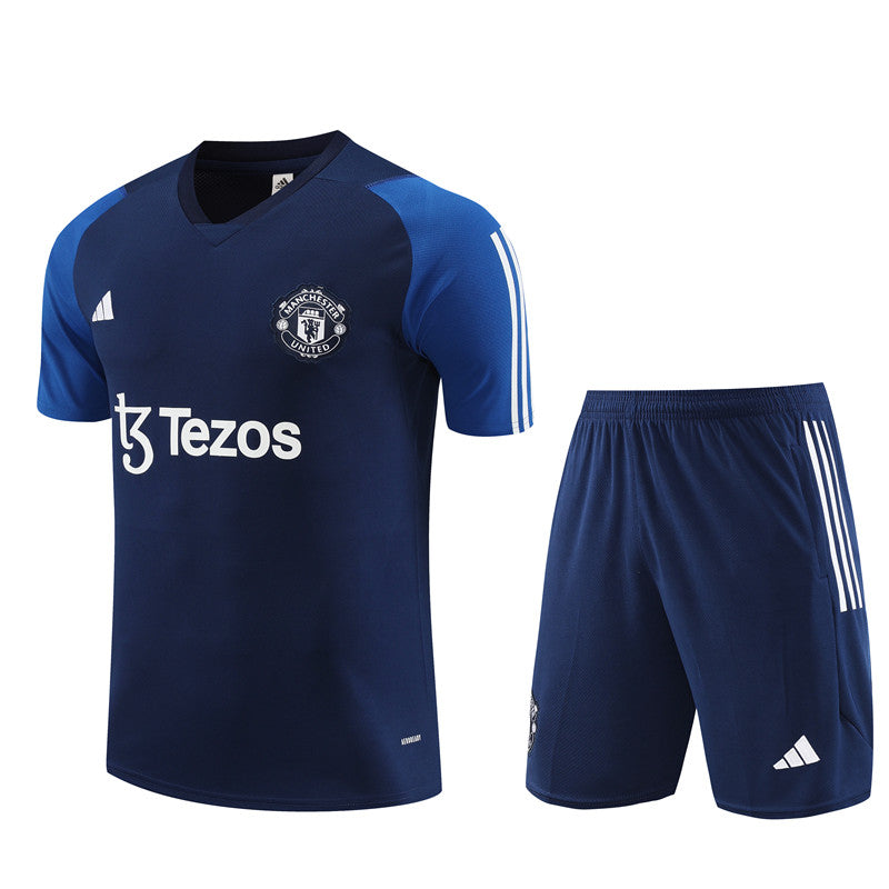 Maillot-Short-Training-Manchester-United-Bleu-Homme-2024-2025_458c3702-d15c-4a4b-a99b-7607fdbcdff7