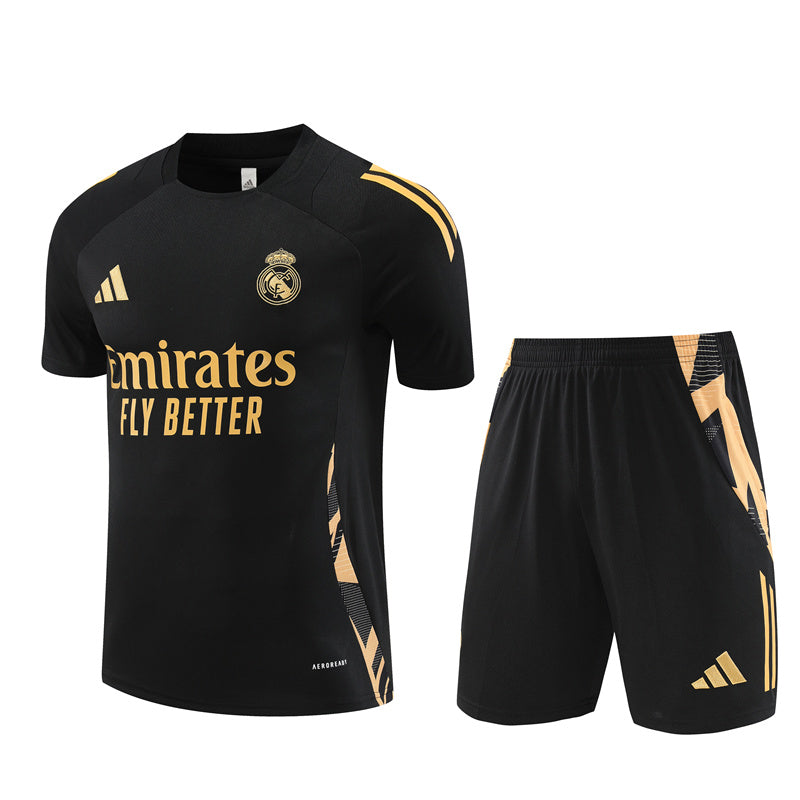 Maillot-Short-Training-Real-Madrid-Noir-Or-Homme-2024-2025