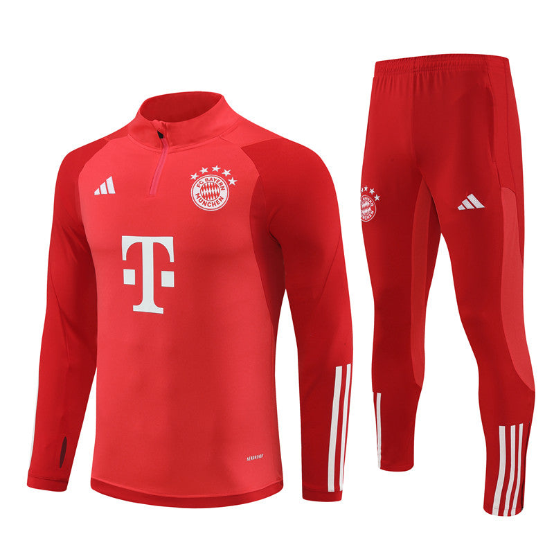 Survetement Bayern Munich Rouge Homme 2023 2024 Foot Sport